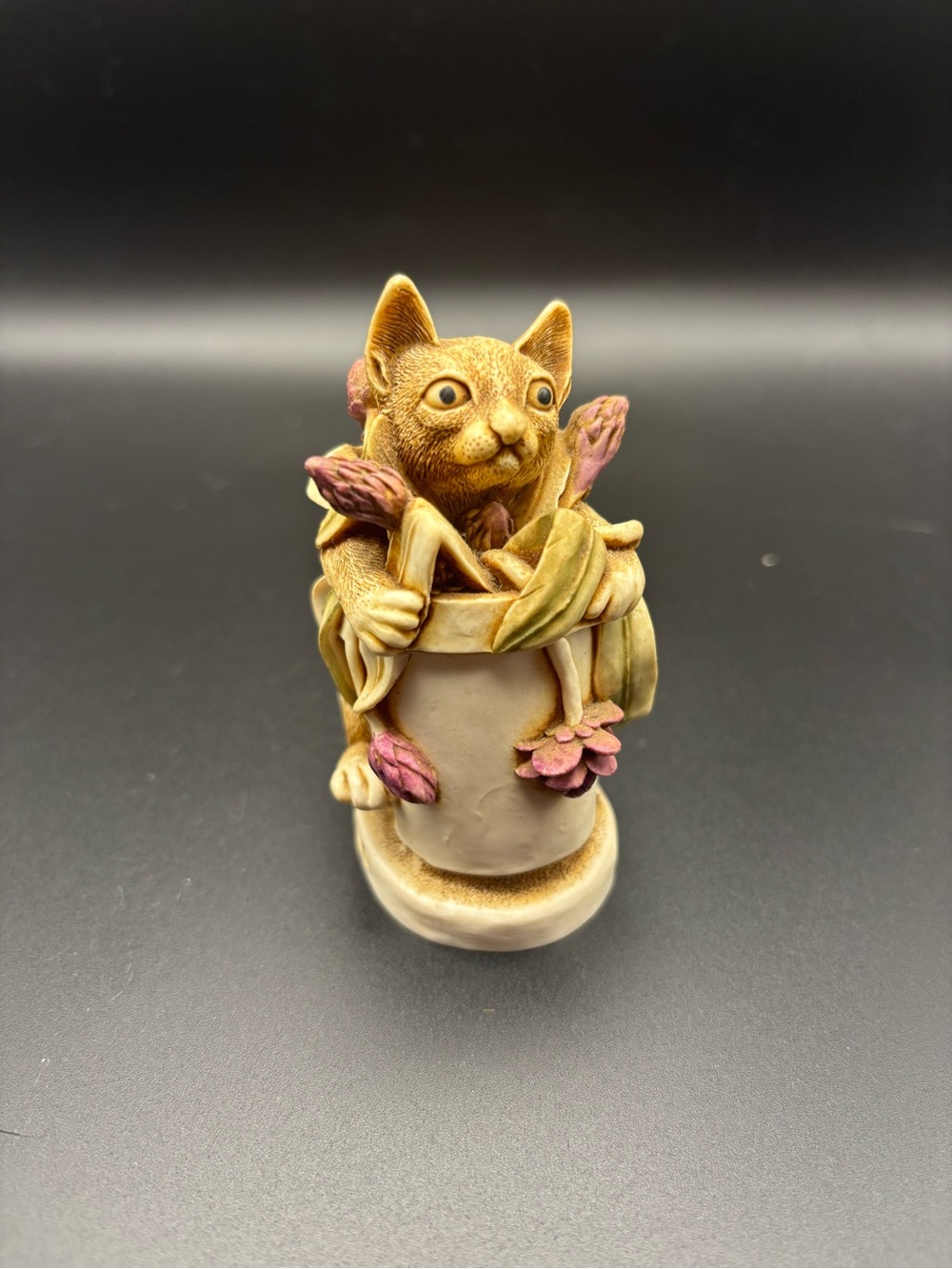 Vintage Harmony Kingdom Cat in Flower Pot Box- Beige & Pink